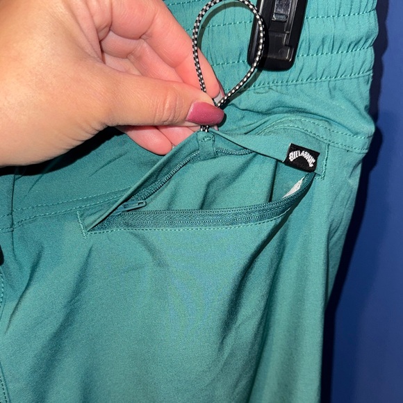 Billabong-NWT Teal Men's Swim Trunks Size Large - Picture 16 of 17